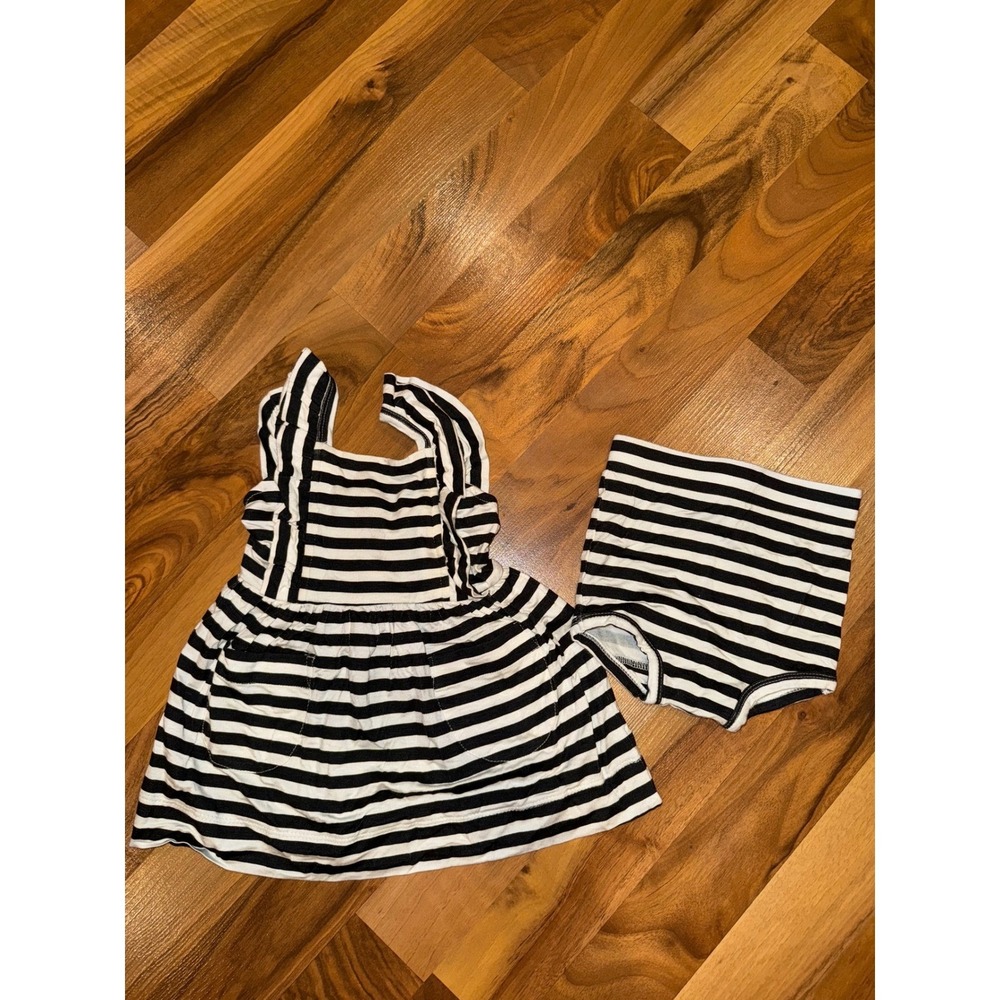 Kate Quinn Baby Girl Outfit 3-6M Black White Striped Dress Bloomer‎ Set organic